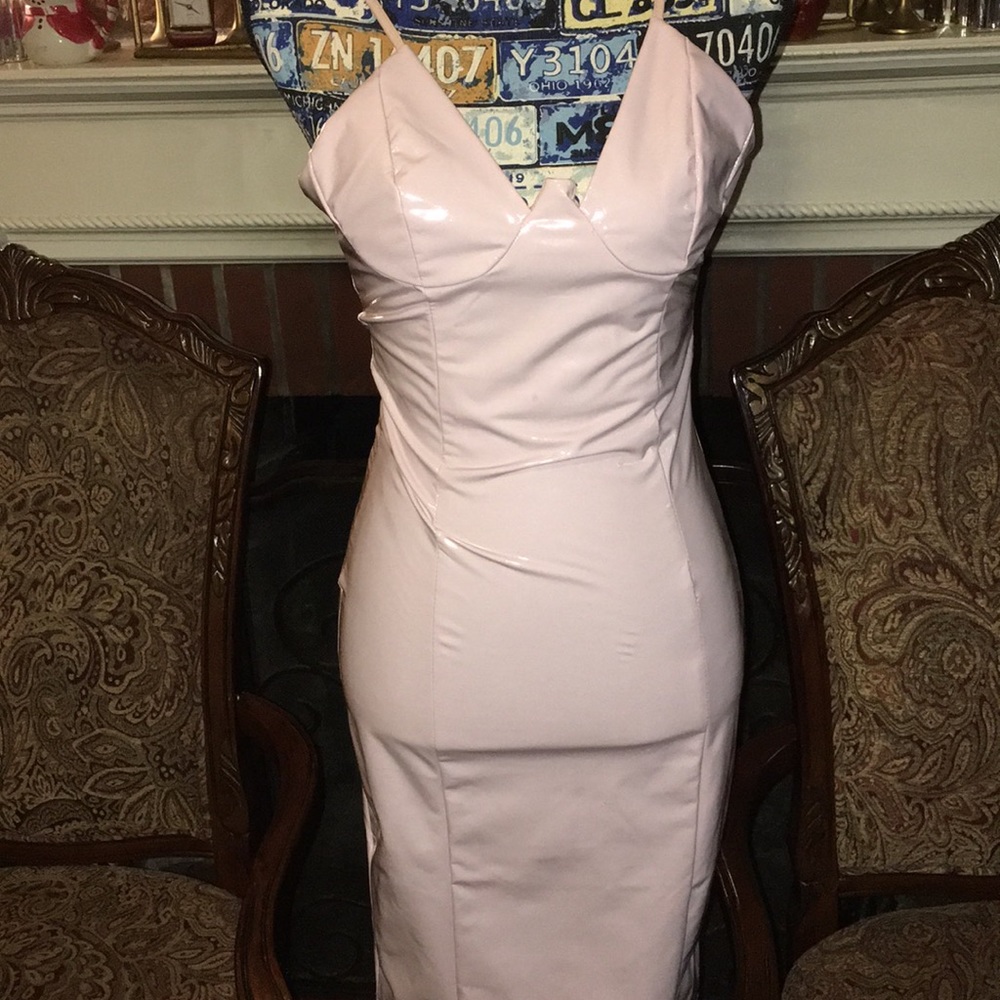 fitted v  pink latex dress